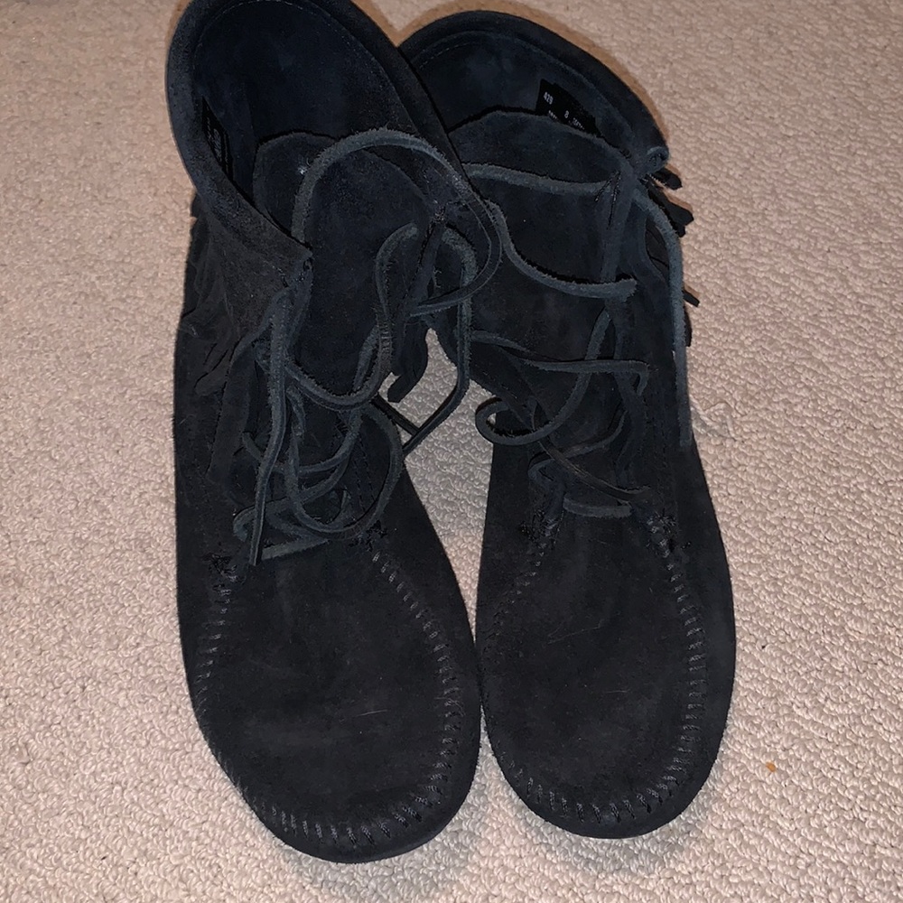 Minnetonka black suede ankle boots with fringe